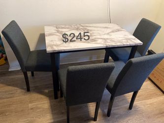 Gorgeous! 5-Pc Dining Table Set With Wool Fabric Upholstery 