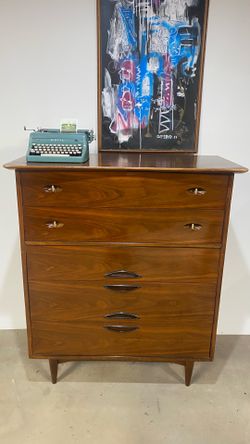 1960s Madmen Style Mid Century Modern Walnut Tallboy Dresser