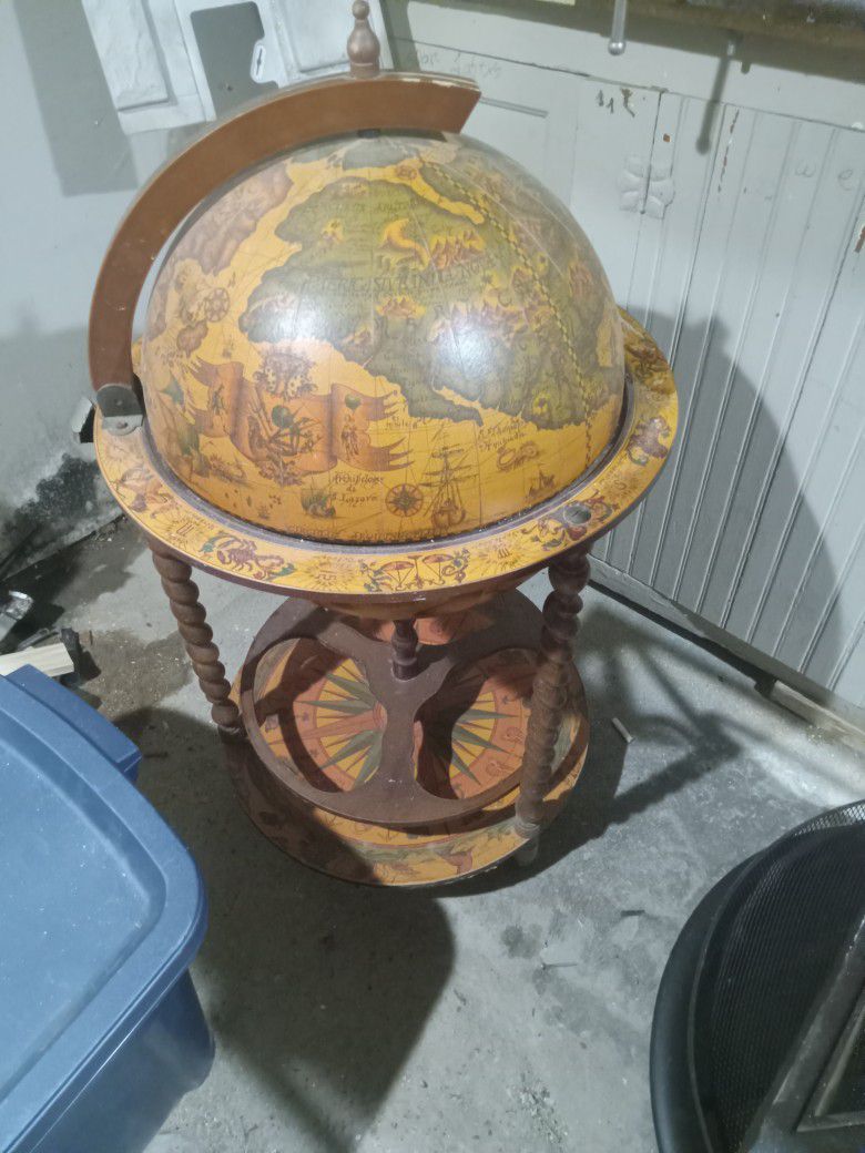 Mid Century Italian World Globe Cocktail Stand