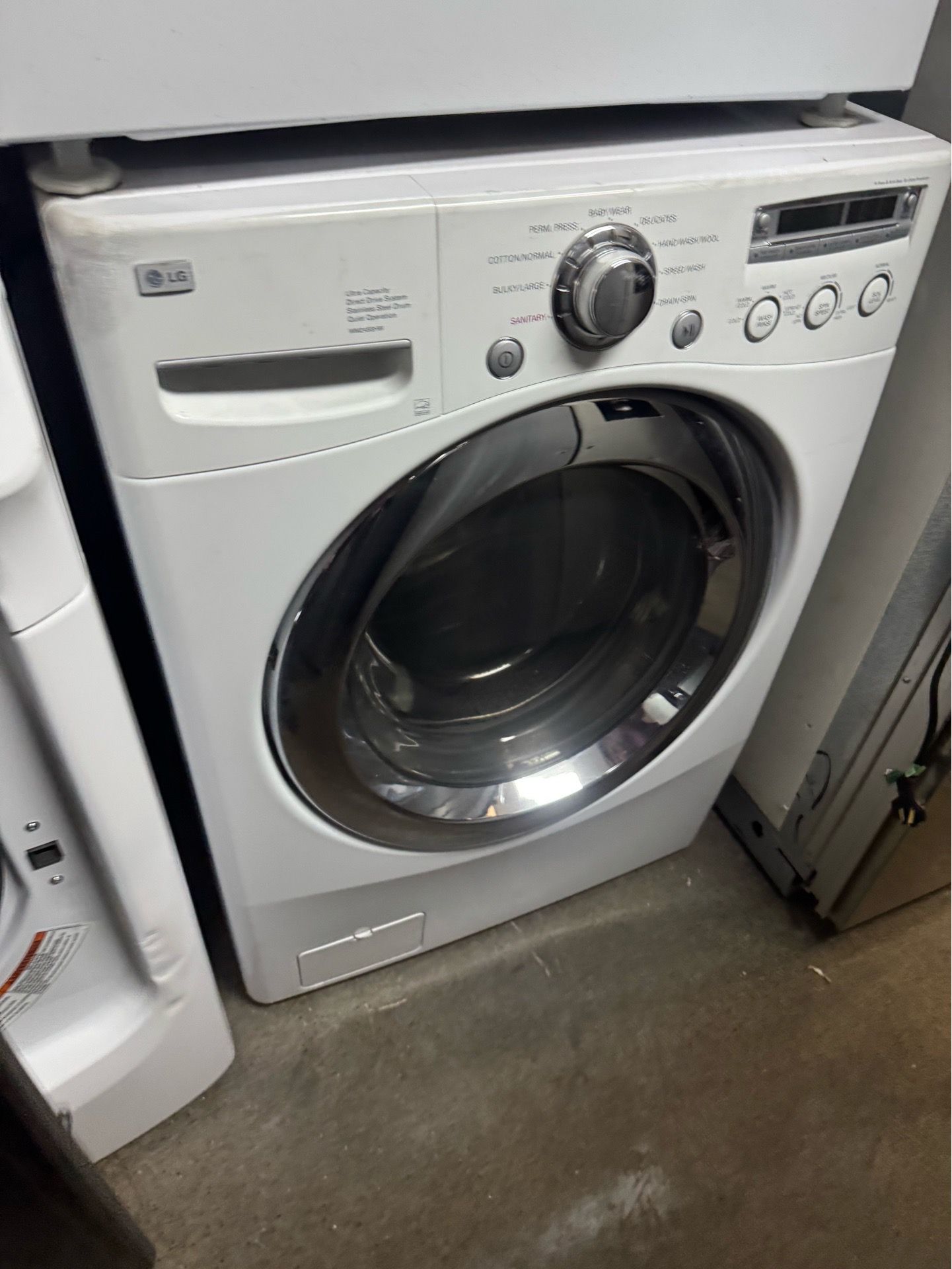 Lg's Rwp Lg front load washer for Sale in Santa Fe Springs, CA - OfferUp
