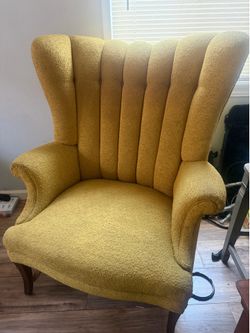 Vintage-Style Yellow Wingback Accent Chair
