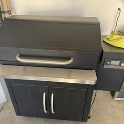 SILVERTON® 810 COSTCO PELLET GRILL