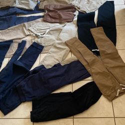 Uniforme Size Size6/7/8 $3.00 Cada Uno 