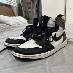 Jordan 1 Mochas