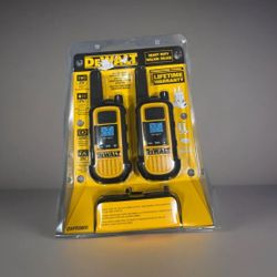 DEWALT Heavy-Duty IP67 22-Channel Walkie-Talkies 2-Pack DXFRS800 🔥NEW🔥