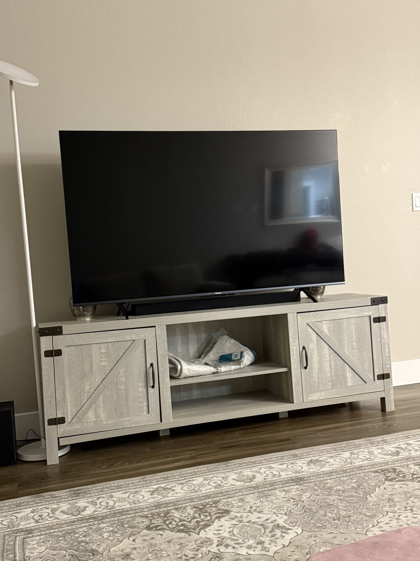 Tv Stand 