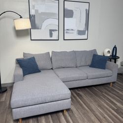 FREE DELIVERY Interior Define Sectional Couch