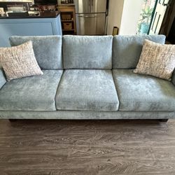 Sofa-Living spaces-blue Nomad 90’