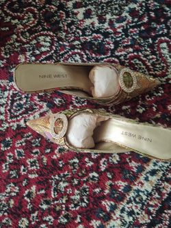 Women's Shoes
