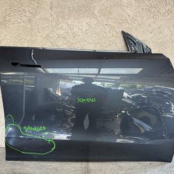 2020 - 2025 TESLA MODEL Y FRONT RIGHT PASSENGER SIDE DOOR SHELL OEM 1493538-00-D