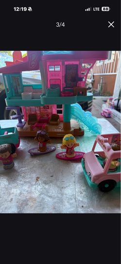 Little people Barbie beach house playset