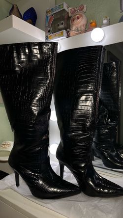 HIGH HEEL CROC PRINT BOOT 🖤
