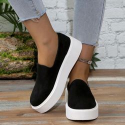 2024 New Women Casual Round Toe Slip-On Flat Low-Top Soft Sole Soft Material Thick Sole Loafer Shoes (Run 1/2 Size Larger)