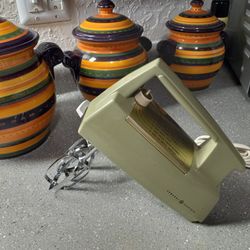 Vintage GE Avocado Green Hand Mixer