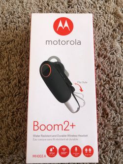 BRAND NEW: Motorola Bluetooth wireless headset 60% off