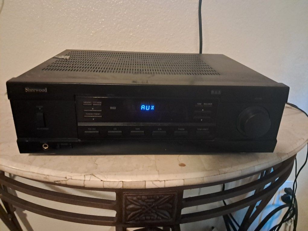 Sherwood Stereo Receiver