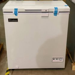 Chest Freezer 5 CU 