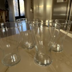 4 Glass Flower Vase 