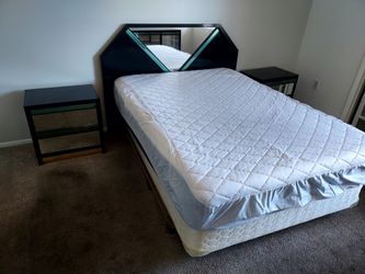 Bedroom set w mattress