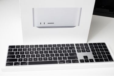 Mac Studio M1 Max 10 Core 24 GPU 64GB 4TB