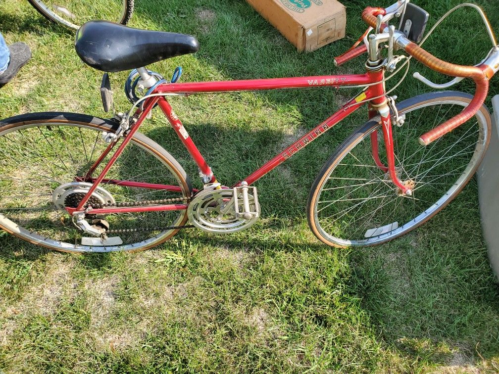 Antique Bicycle 