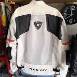 Men’s XXl motorcycle jacket, REV’IT!