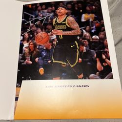 Isaiah Thomas Sign Picture From Lakers Game
