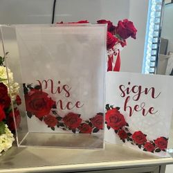 Quinceañera Acrylic Card Box And Sign