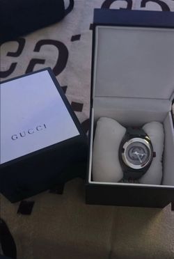 Gucci Sync XXL YA137109 Men's Quartz Rubber Strap Watch - Retail Price $670 A STEAL FOR $250 💥