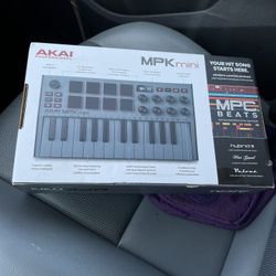 Akai MIDI Controller
