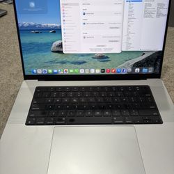 Excellent Condition Apple MacBook Pro 16” M1 Max 64gb Ram 1TB Low Cycle Count!
