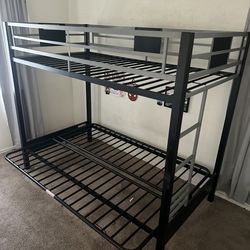 Bunk bed Twin/Full