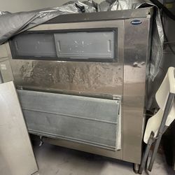 Ice Machine Bin