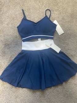 Alo Skirt Set