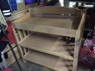 Baby changing table