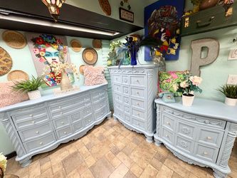 CUTE BLUE DRESSER SET AT PICKY PINCHERS 4830 49th Street N St Pete Open 12-6 pm FREE DELIVERY