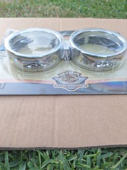 Genuine harley Davidson 4.5" passing ligts trim