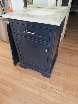 24" vanity