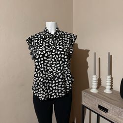 Women’s Top Size Large 