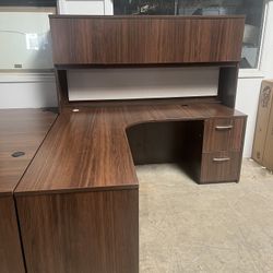 desk