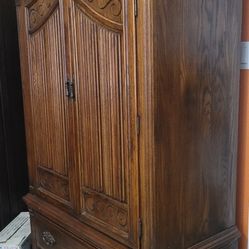 Ethan Allen Armoire 