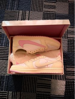 Travis Scott Air Jordan 1 Low Shy Pink