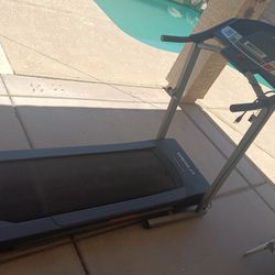 Treadmill 