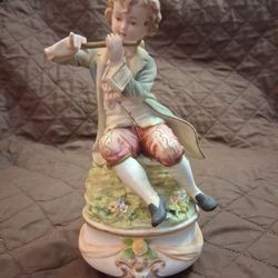 Antique,  Fine Porcelain 