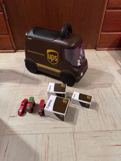 UPS Ride-On Toy Truck with Accessories