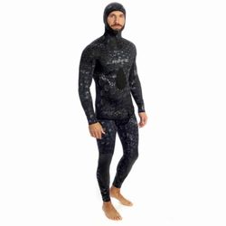 Riffe vortex wetsuit 3.5 mm size 2xl