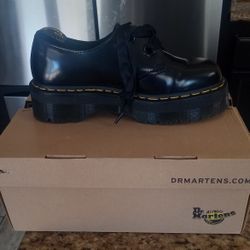 SIZE 9: Doc Martin Platform Shoes
