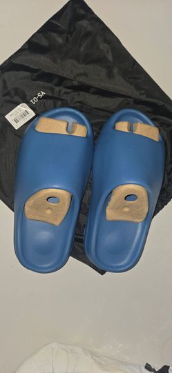 Yeezy slides