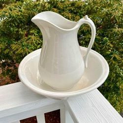 Antique Mellor Ironstone 10.5” Pitcher and Basin
