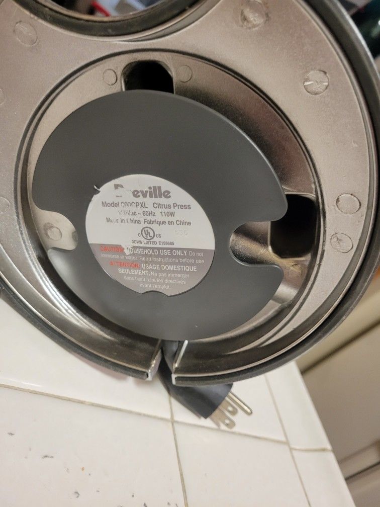 Brivelle Juicer